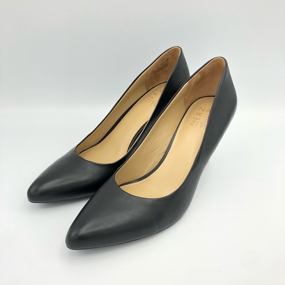 naturalizer pointed toe pump